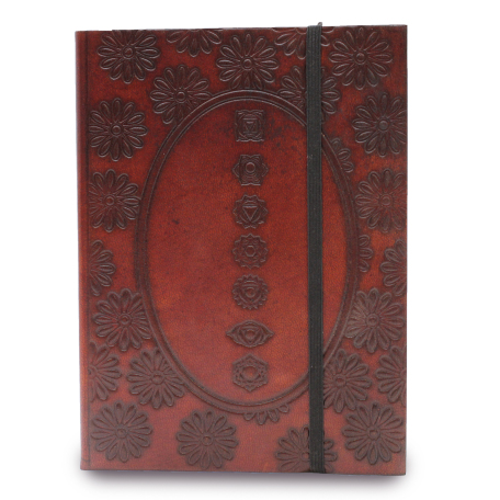 Zápisník kožený na gumičku - Chakra Mandala, hand - made Indie, 200 str., 18x13 cm
