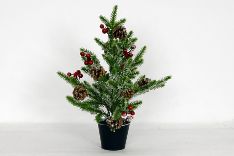 Vánoční strom se šiškami a červenými bobulemi, zasněžený  40cm 